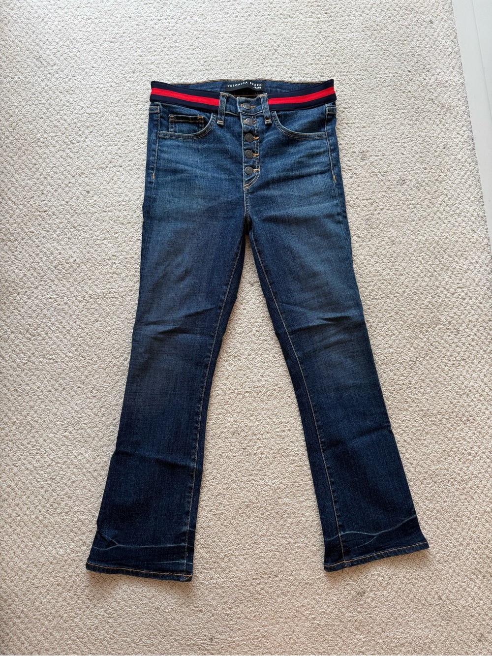 Veronica Beard Carolyn Baby
Boot Jean 10" high-rise silhouette size 26